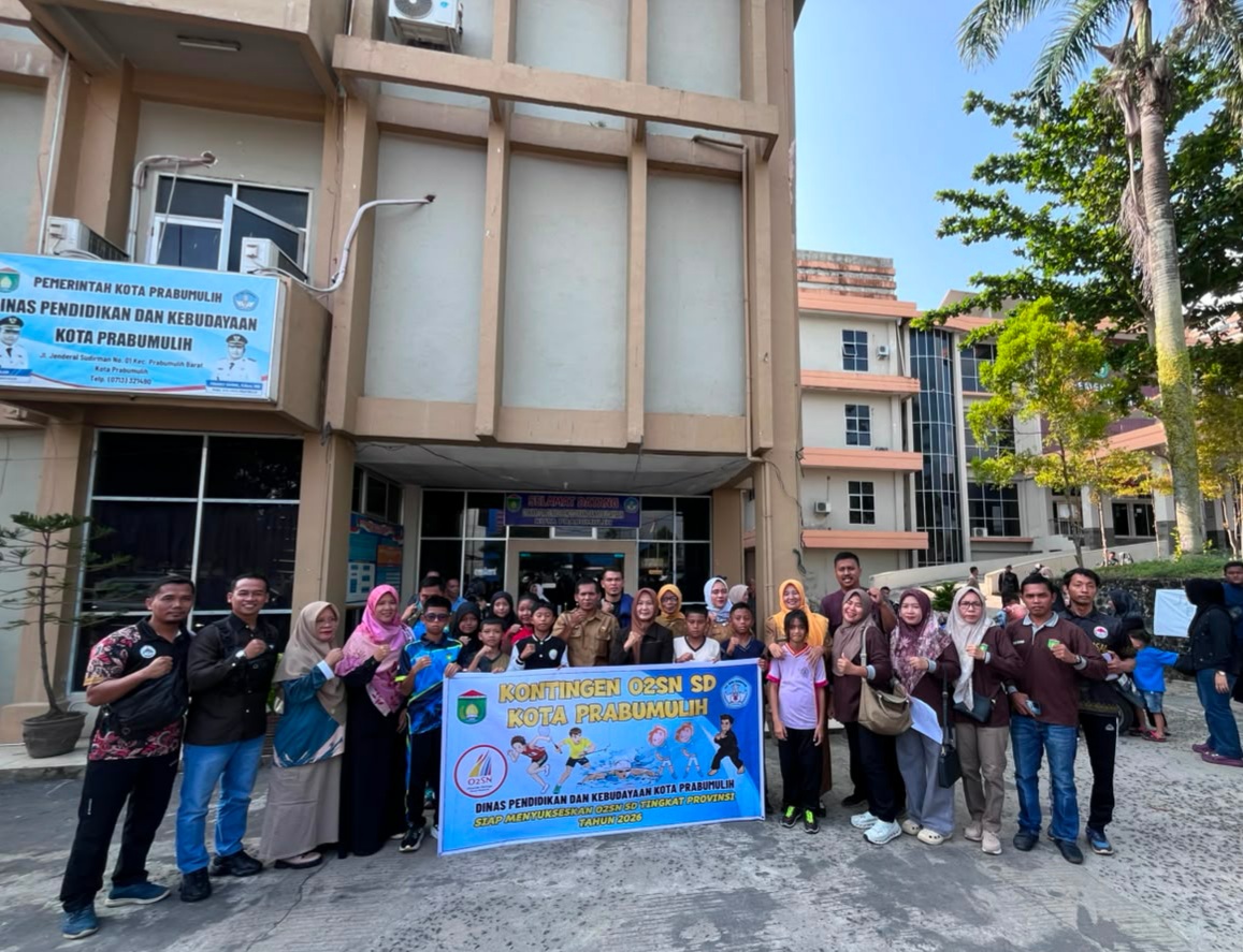 Sekretaris Disdikbud Kota Prabumulih Lepas Kontingen 02SN SD dan SMP Menuju Tingkat Provinsi Sumatera Selatan